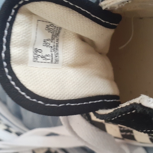 #44❤️ BNWOT Vans Old Skool Kids Checkered Vans - Picture 8 of 11
